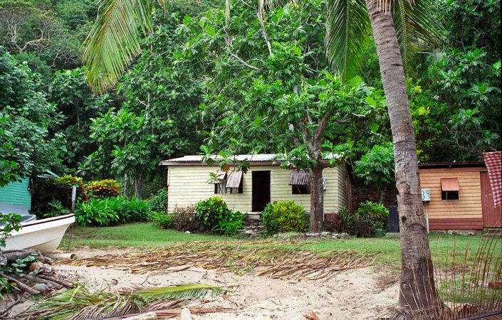Fiji, Waya Yalobi - Dorf